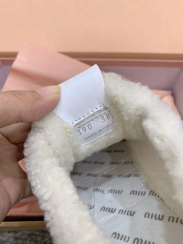 Shoes women's on fur фото 2