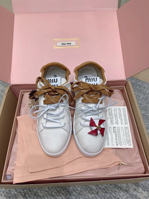 Кеди жіночі