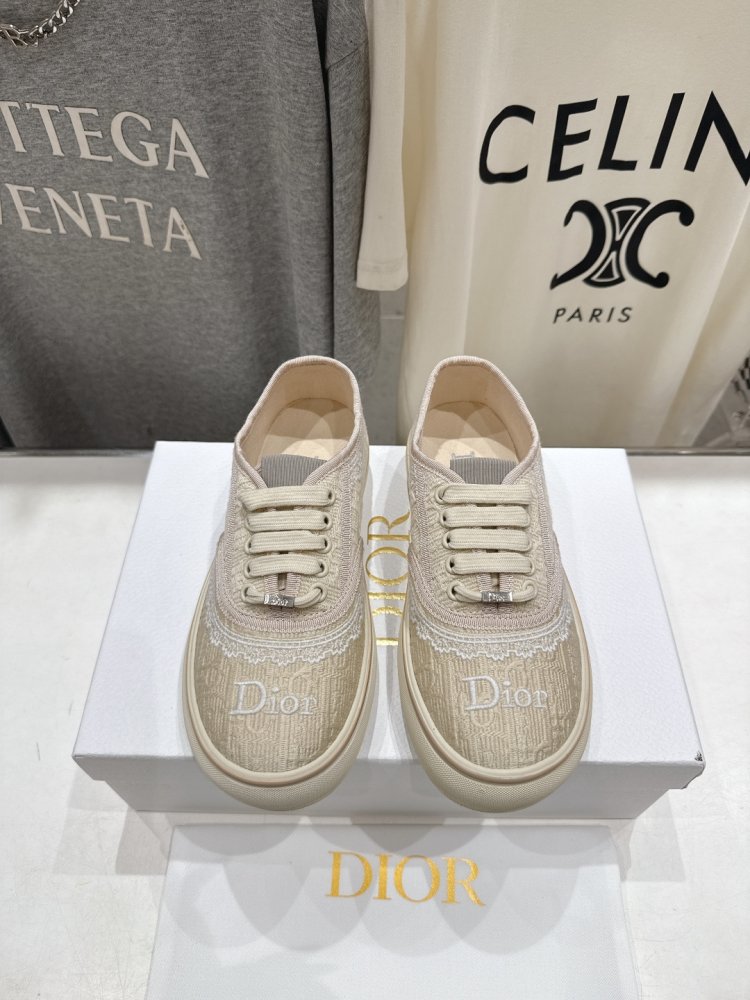 Shoes women's