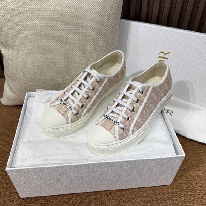 Shoes women's