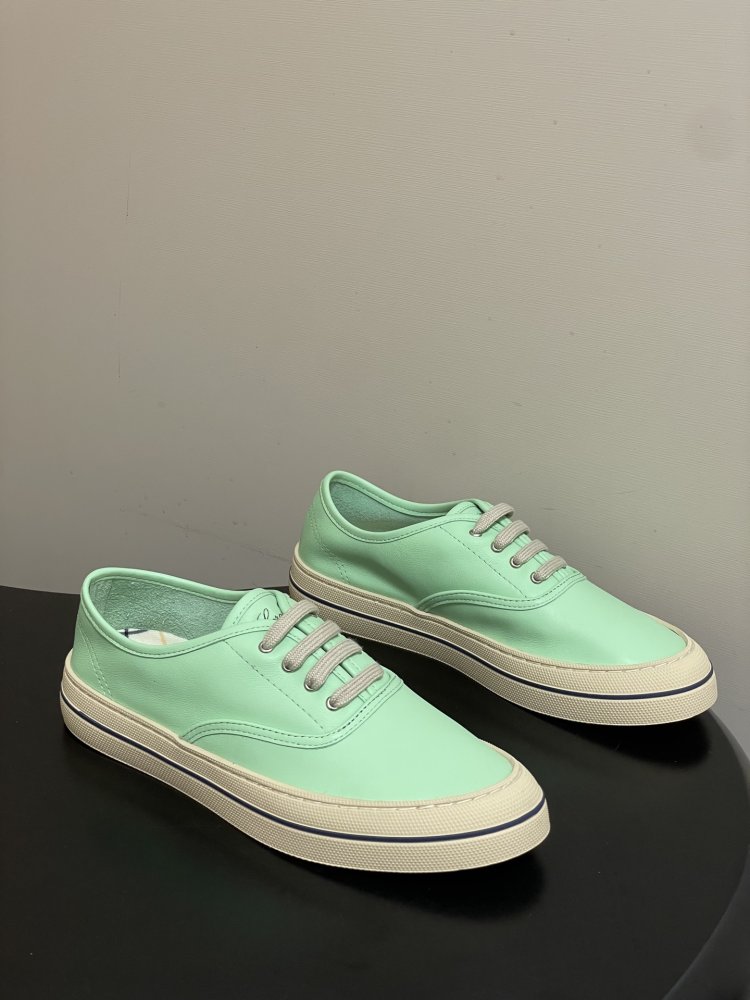 Shoes women's