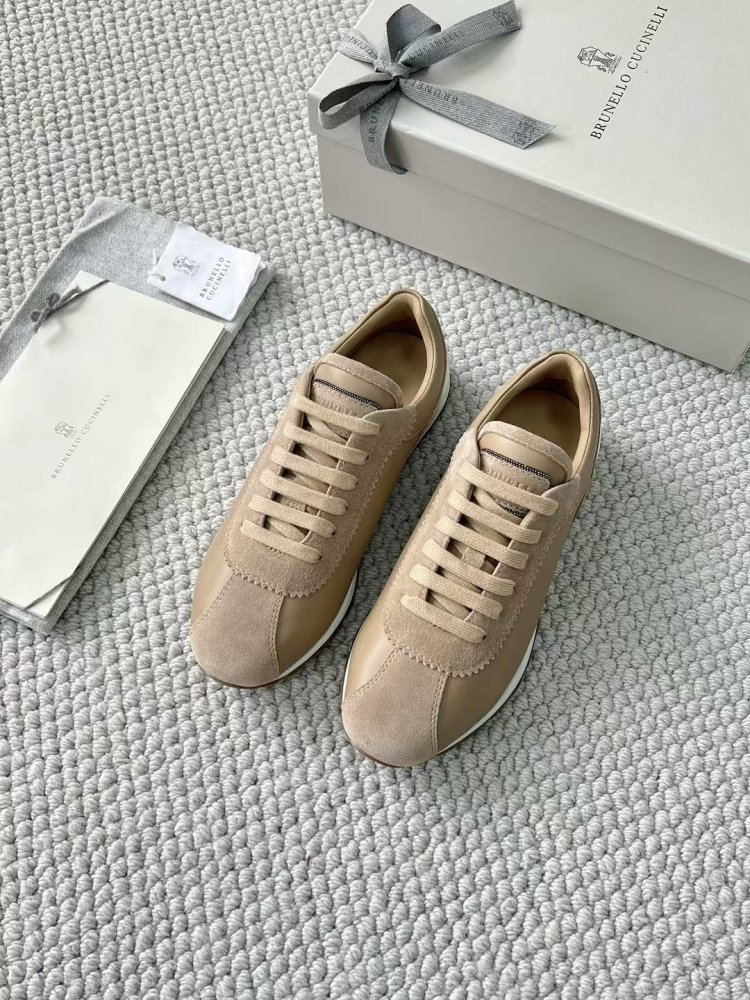 Shoes women's фото 2