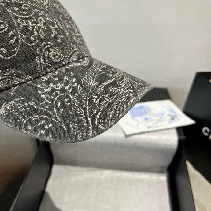 Кепка фото 7