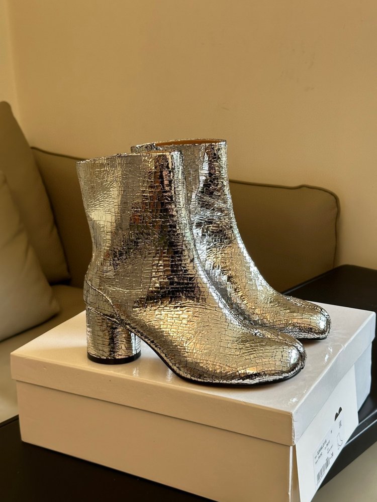 Классические ботинки Margiela с раздвоенным носком