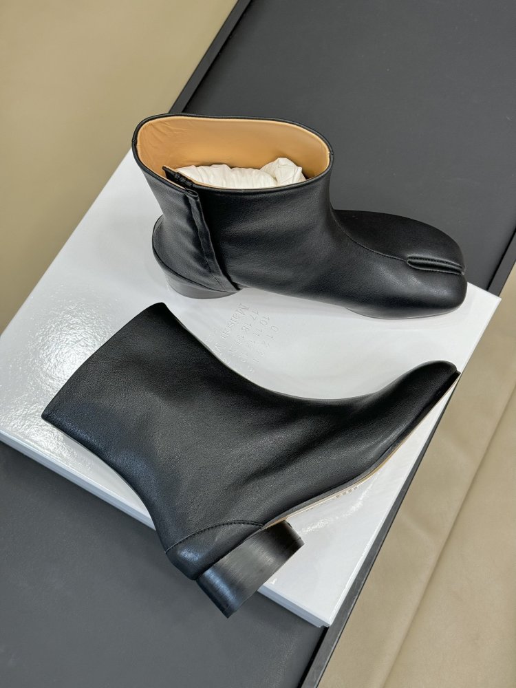 Классические ботинки Margiela с раздвоенным носком фото 4