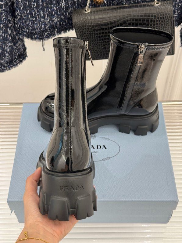 Класичні черевики Prada на платформі фото 7