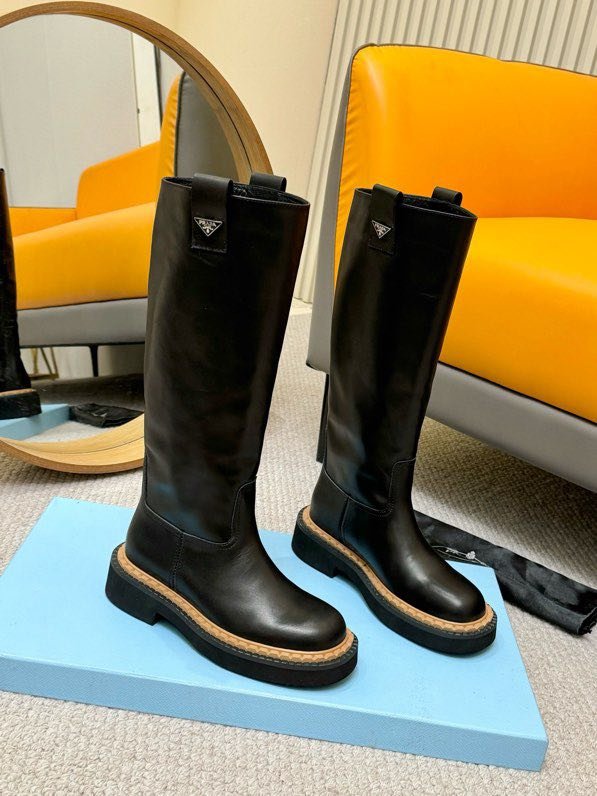 Класичні шкіряні чоботи PRADA фото 6