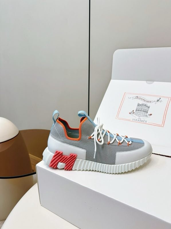 Классические кроссовки Hermes фото 2