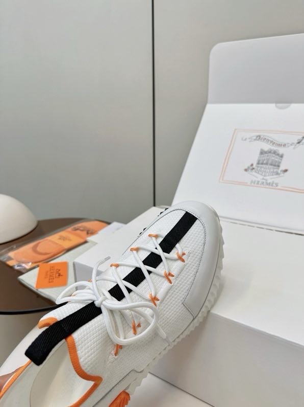 Классические кроссовки Hermes фото 4