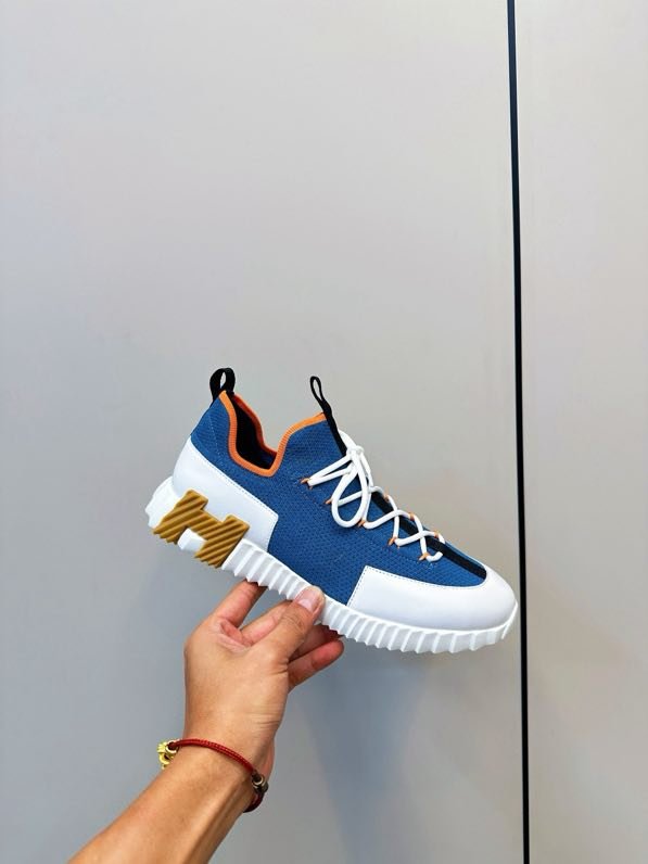 Классические кроссовки Hermes фото 5