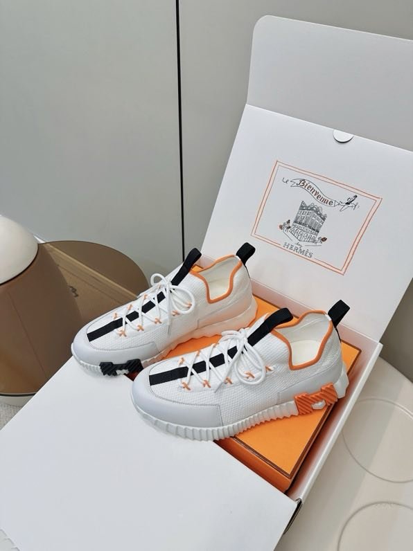 Классические кроссовки Hermes фото 8