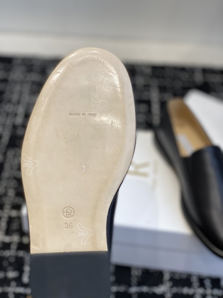 Класичні лоферы жіночі фото 9