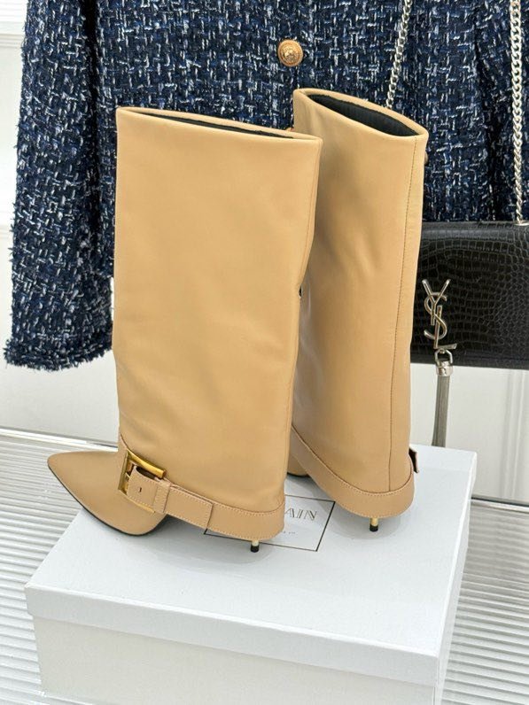 Классические сапоги Balmain с заостренным носком и пряжкой фото 2