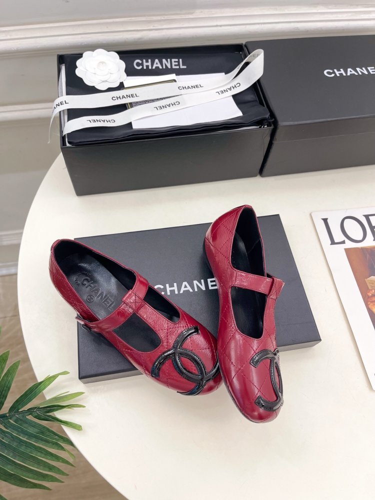 Classic shoes Chanel Double C фото 4