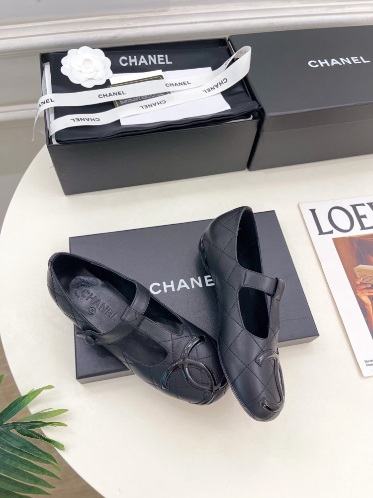 Classic shoes Chanel Double C фото 4