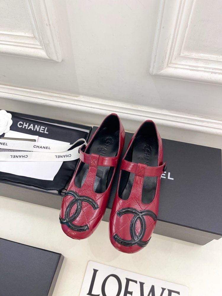 Classic shoes Chanel Double C фото 5