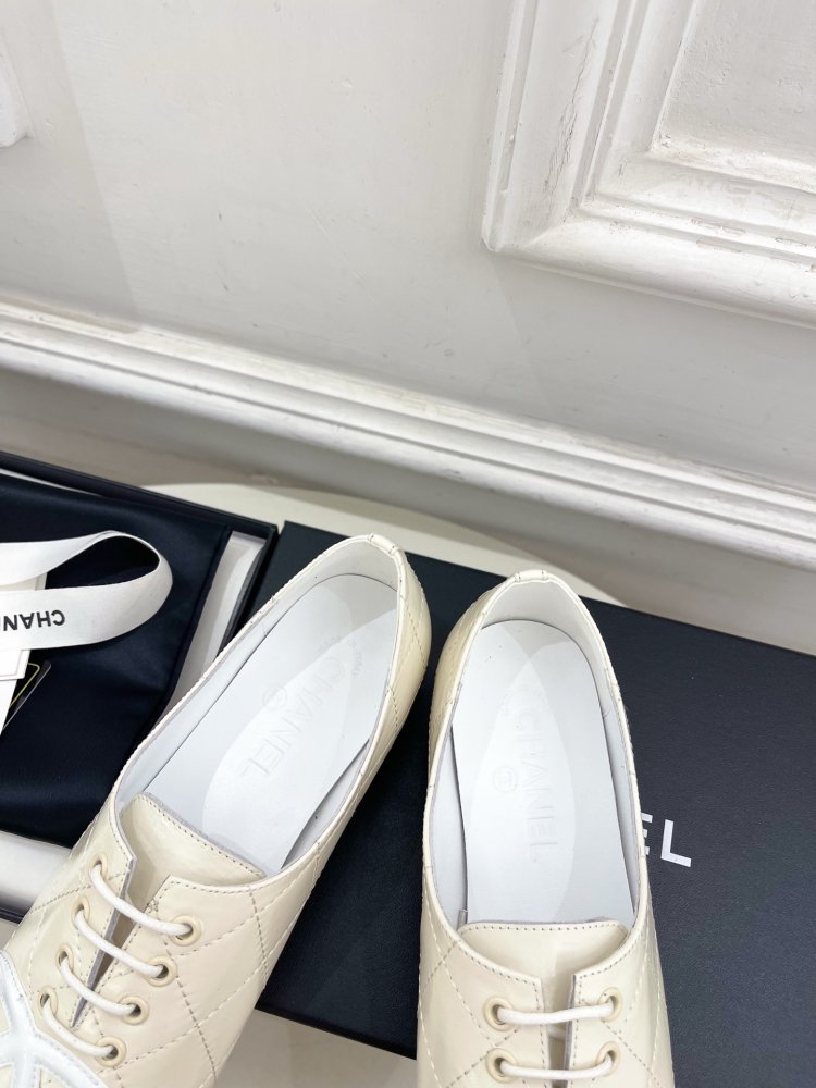 Classic shoes Chanel Double C фото 7