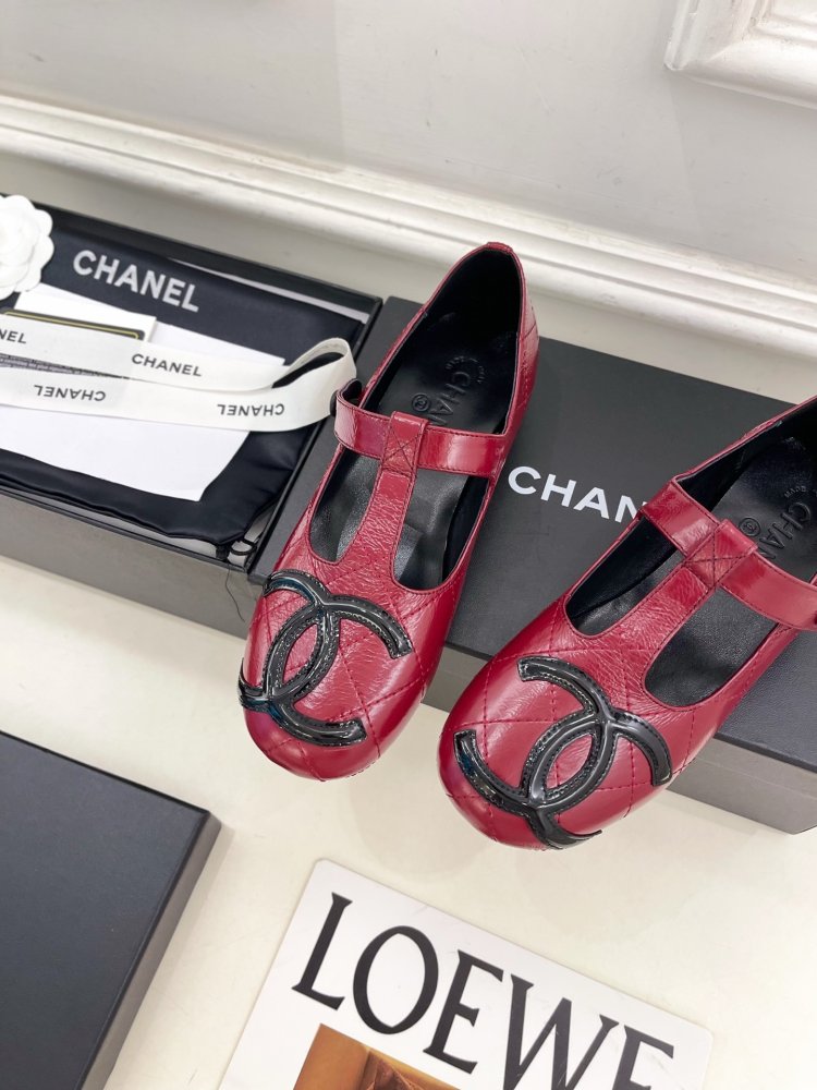 Classic shoes Chanel Double C фото 8
