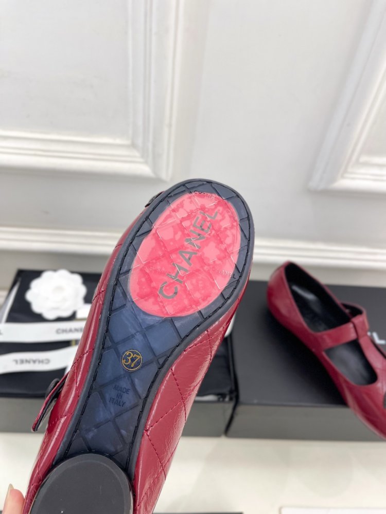 Classic shoes Chanel Double C фото 9