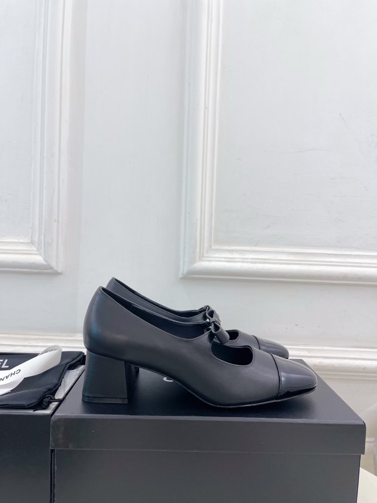 Classic shoes Chanel from bow фото 2