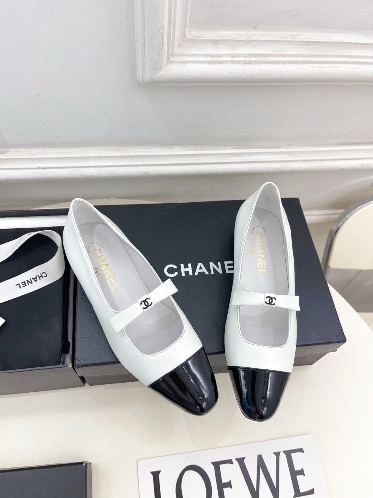 Classic shoes Chanel from bow фото 2