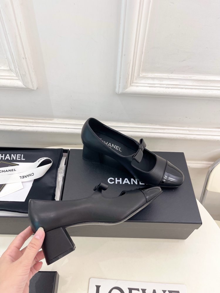 Classic shoes Chanel from bow фото 4