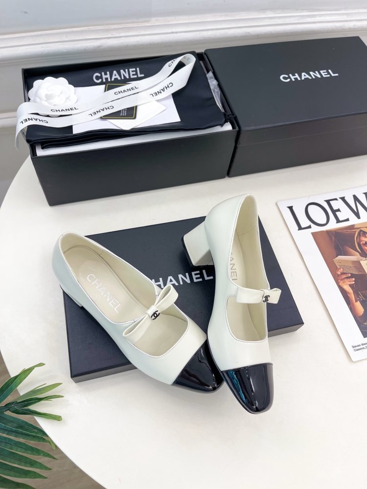 Classic shoes Chanel from bow фото 5