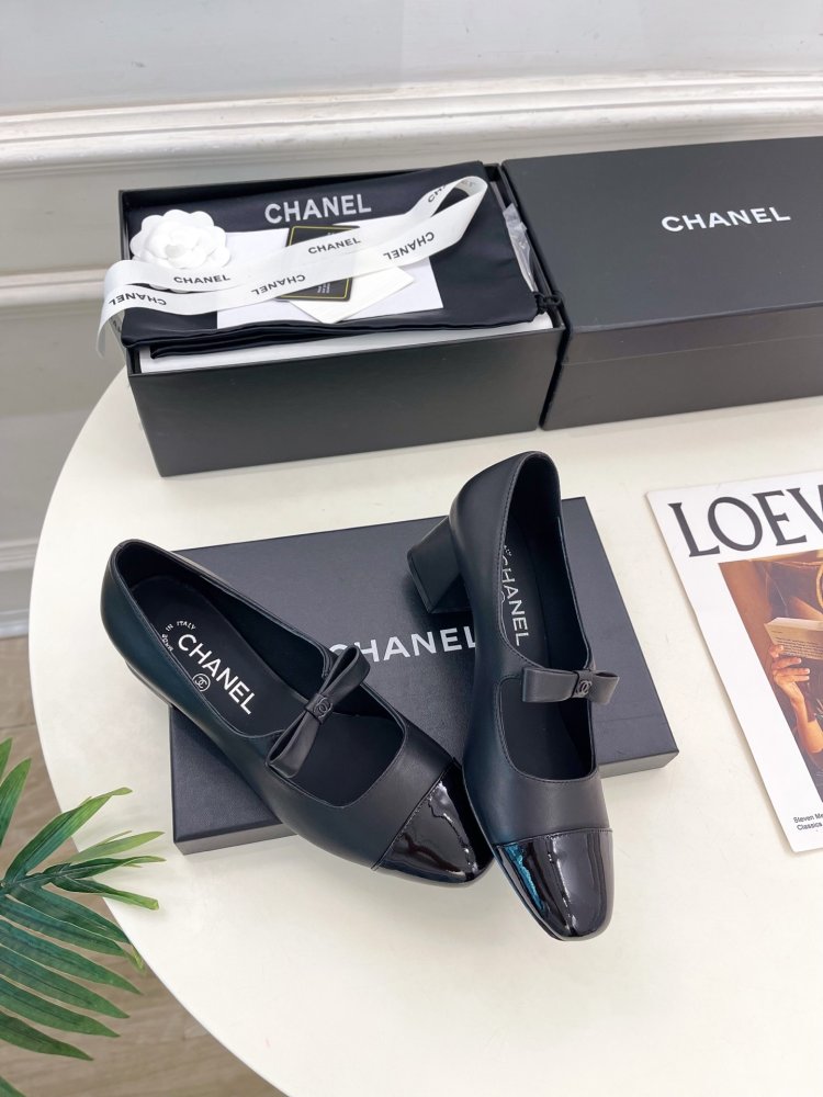 Classic shoes Chanel from bow фото 5