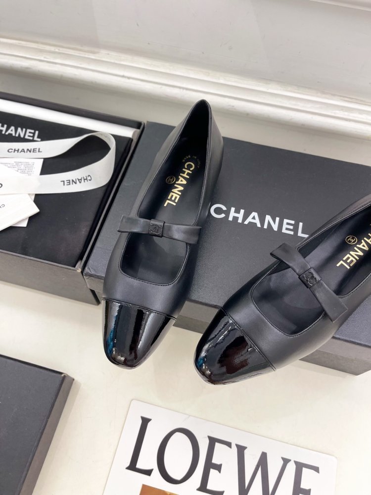 Classic shoes Chanel from bow фото 6