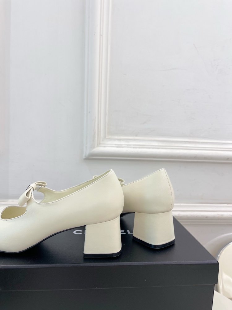 Classic shoes Chanel from bow фото 7