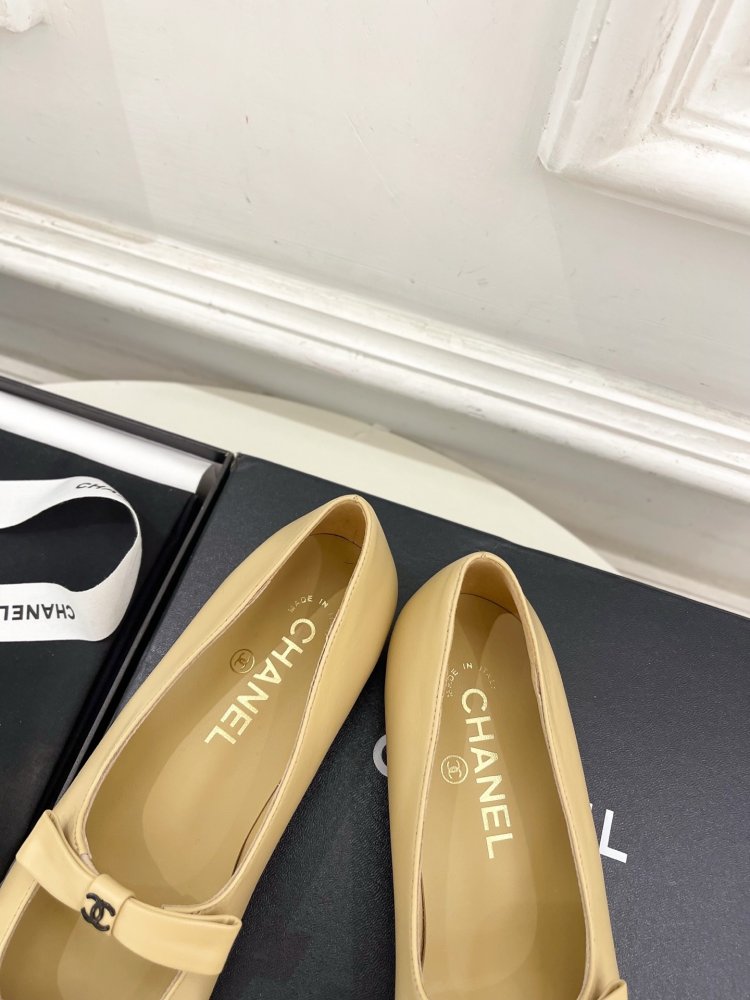 Classic shoes Chanel from bow фото 7