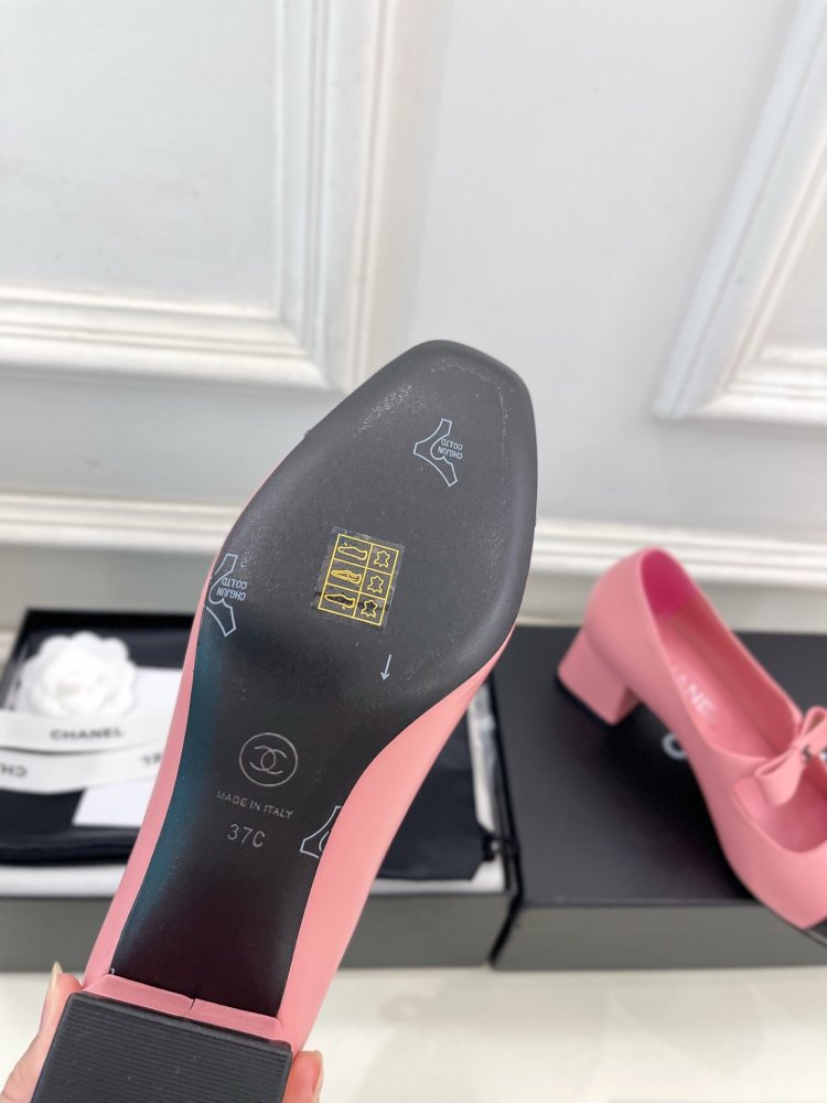 Класичні туфлі Chanel з бантом фото 9