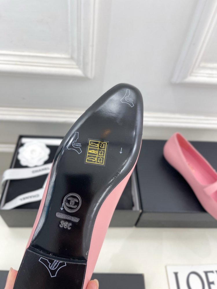 Classic shoes Chanel from bow фото 9