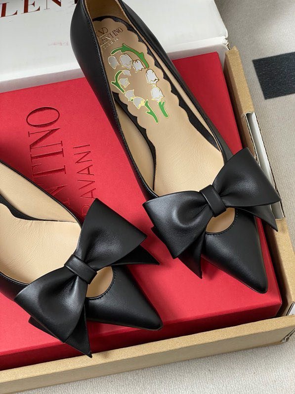 Классические туфли на высоком каблуке Valentino BOWOW с бантом фото 7