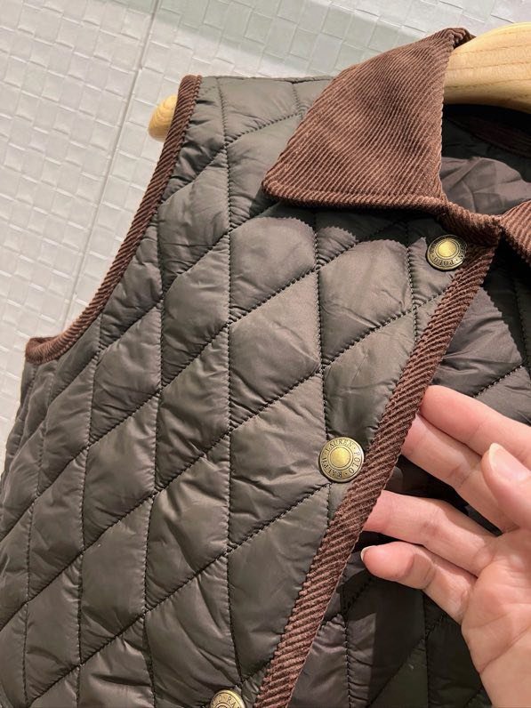 Classical vest female фото 3