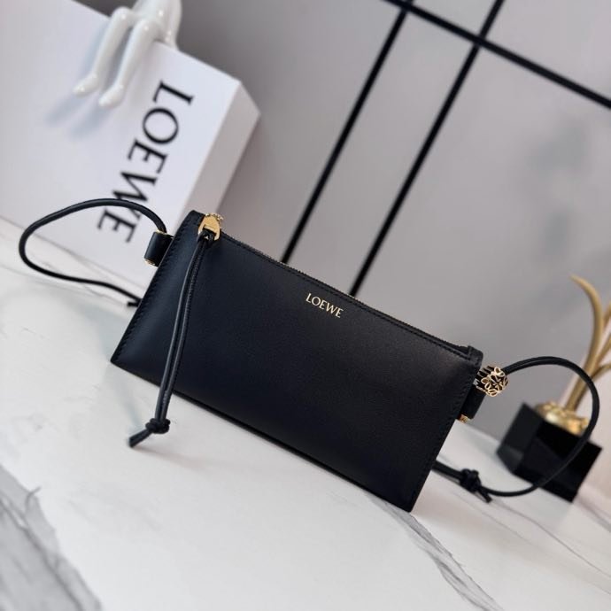 Клатч Joya 22 см из телячьей кожи
