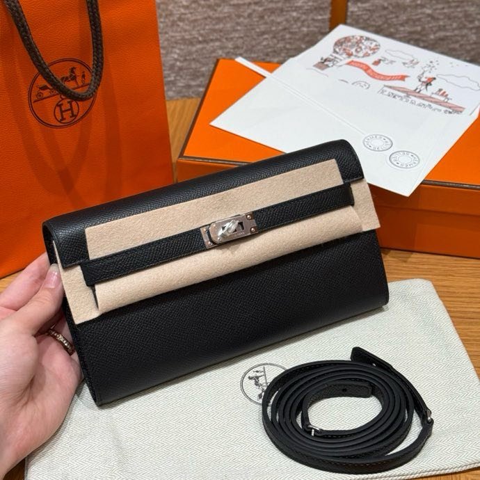 Клатч Kelly 19 см из кожи Epsom