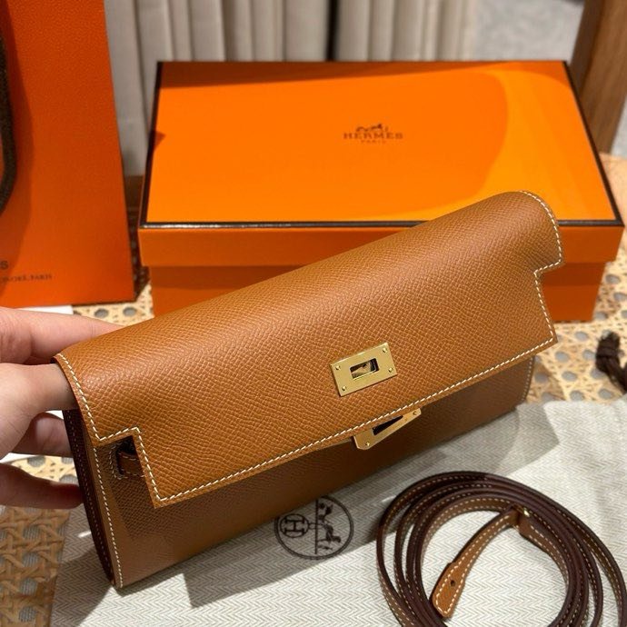 Клатч Kelly 19 см из кожи Epsom фото 2