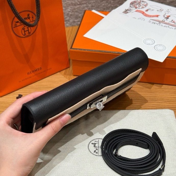 Клатч Kelly 19 см из кожи Epsom фото 2