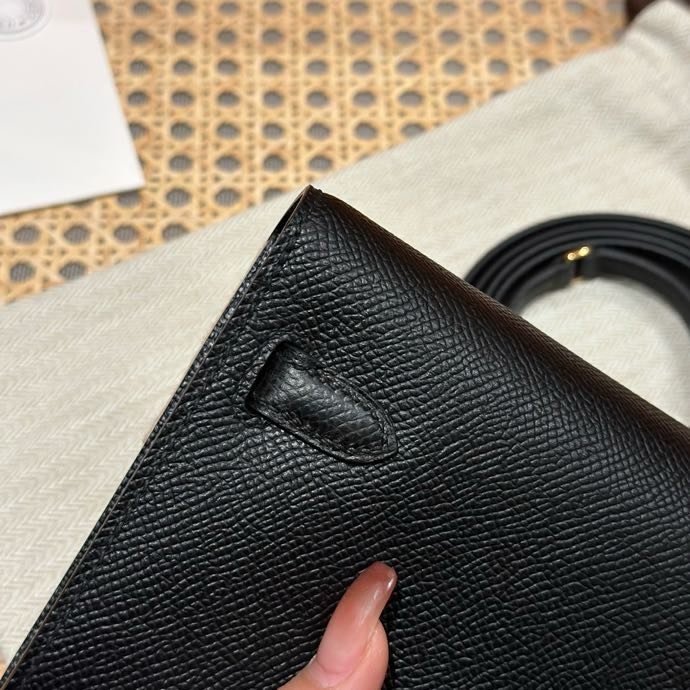 Клатч Kelly 19 см из кожи Epsom фото 5