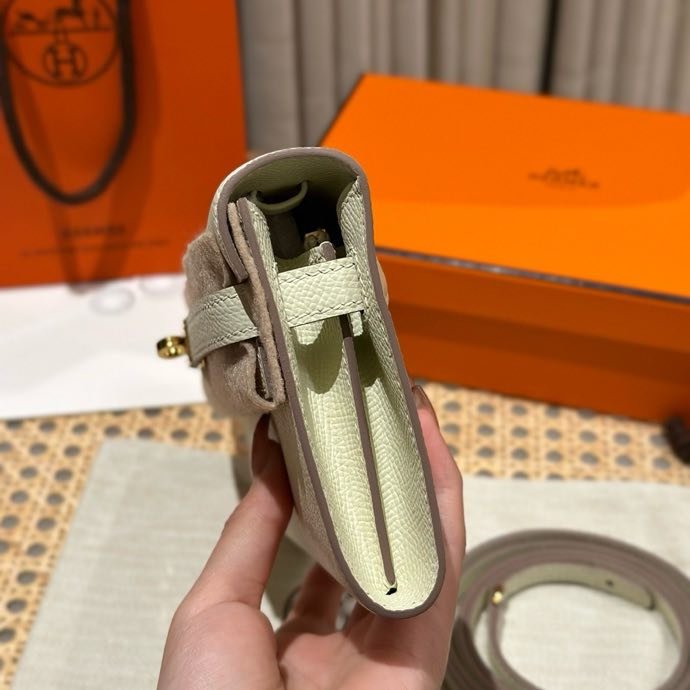 Клатч Kelly 19 см из кожи Epsom фото 9