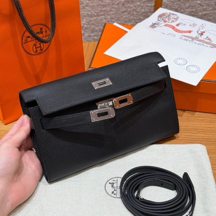 Клатч Kelly 19 см из кожи Epsom фото 9