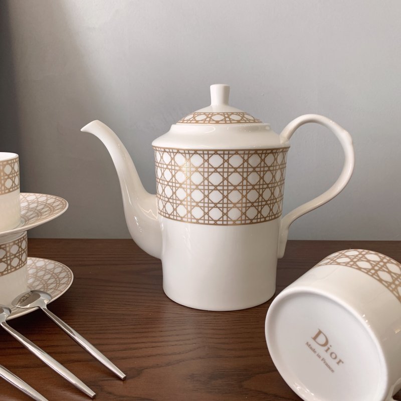 Кофейный сервиз Dior Classic Gold Series из костяного фарфора на 6 персон фото 6