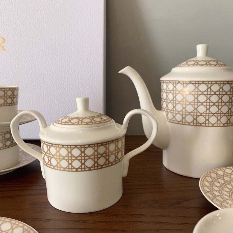 Кофейный сервиз Dior Classic Gold Series из костяного фарфора на 6 персон фото 8