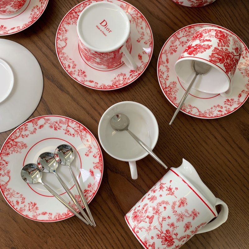 Кофейный сервиз Dior Red Touy из костяного фарфора на 6 персон фото 5
