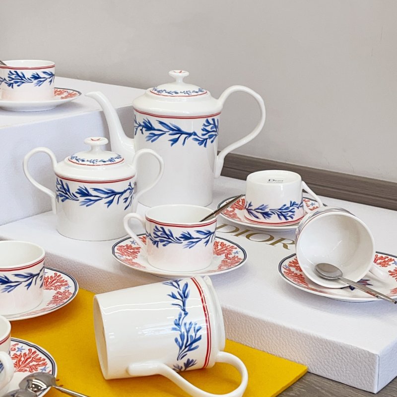 Кофейный сервиз из костяного фарфора на 6 персон фото 4