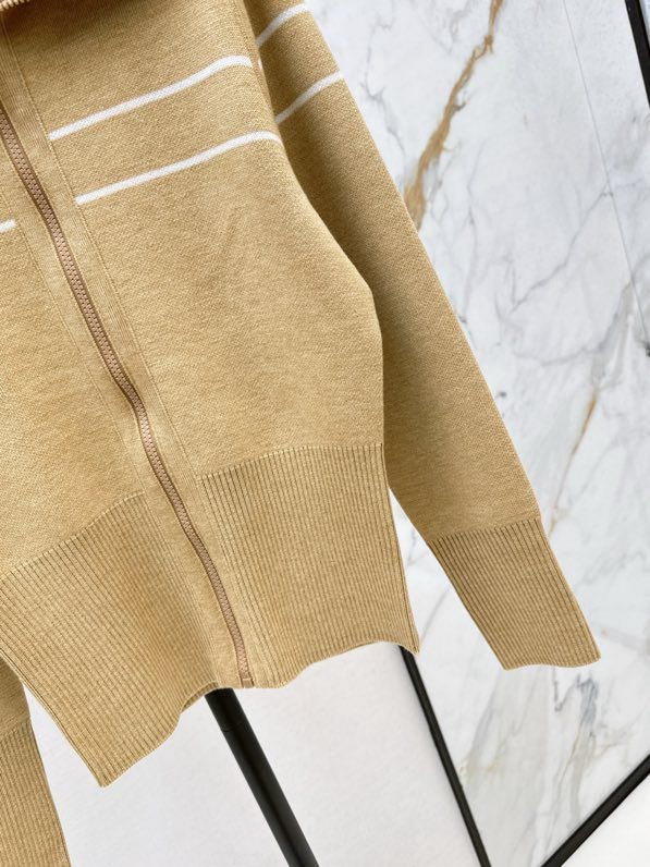 Кофта двусторонняя женская на молнии фото 6