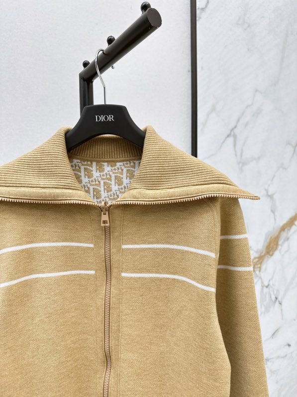 Кофта двусторонняя женская на молнии фото 7