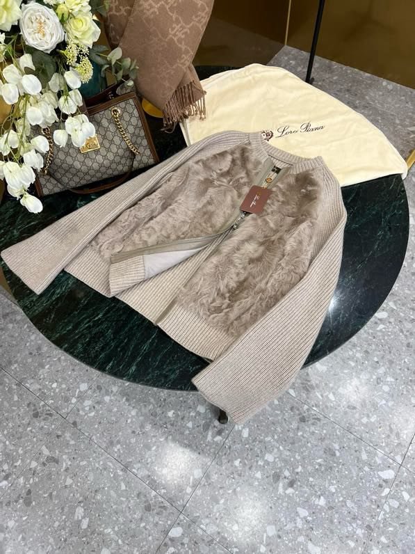 Кофта кашемировая со съемным мехом