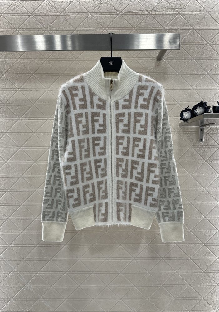 Кофта на блискавки з мохера